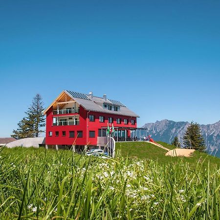 Hotel Berghaus Malbun Buchs Exterior foto